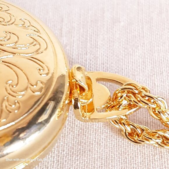 Ornate Mystery Locket Necklace Gold Tone Opera Length - Picture 10 of 14